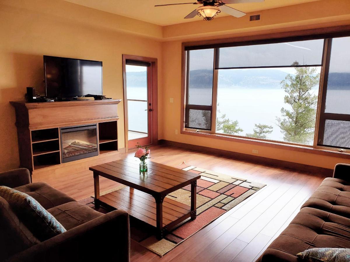 Cozystay Signature Lake Okanagan Resort Kelowna Ngoại thất bức ảnh