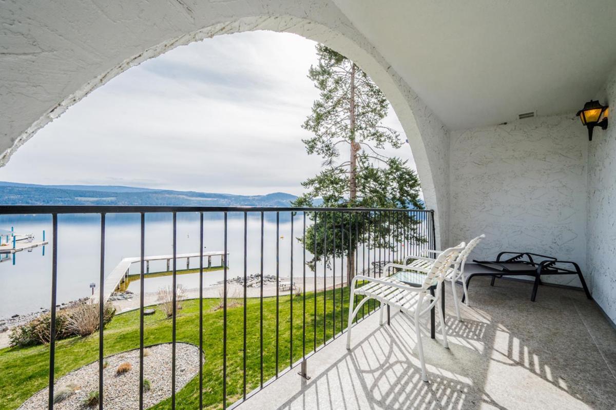 Cozystay Signature Lake Okanagan Resort Kelowna Ngoại thất bức ảnh