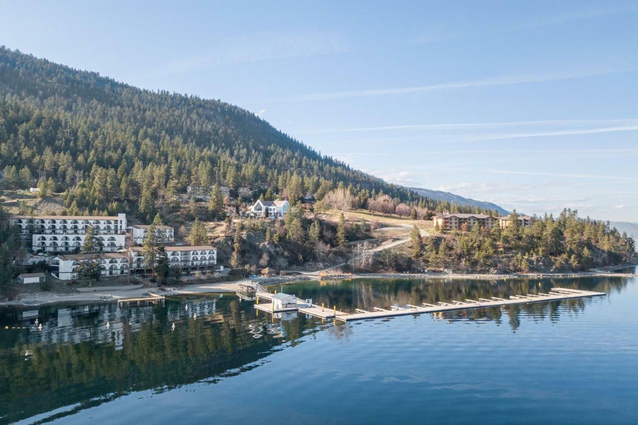 Cozystay Signature Lake Okanagan Resort Kelowna Ngoại thất bức ảnh
